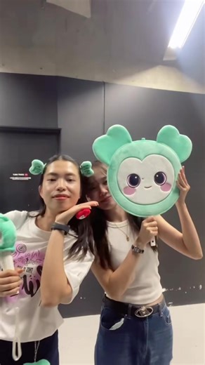 Twice's This Is For Concert at Tokyo Dome Highlights