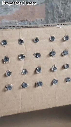 Luces LED Caseras - #LED #lucesled #programacion #conexion #proyectoscaseros #somosmecatronica | Somos Mecatrónica