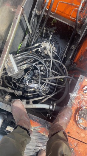 Ho’oh: Exploring the Hitachi Mechanic Innovations