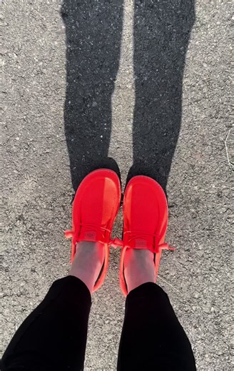 Hey Dude shoes review: comfy casual shoes worth buying