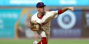 Allard, Wilson nab spots on Phillies' NLDS roster