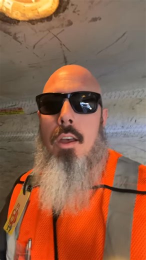 6.9K views · 1.1K reactions | PSA: Tags out   @coopbmore  #rampagent #aviation #ramplife #airportramplife | Airport Ramp Life | Facebook