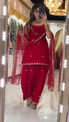 #2026 #suitdesign #virl #fashion #youtubeshorts #shorts #viral #trending #partywear #royal