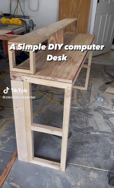 DIY Computer Desk Ideas for Small Spaces