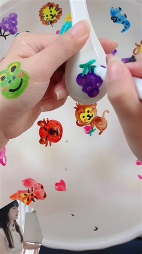 Draw a cute bunch of purple grapes, Magical Floating Ink Pen #diy