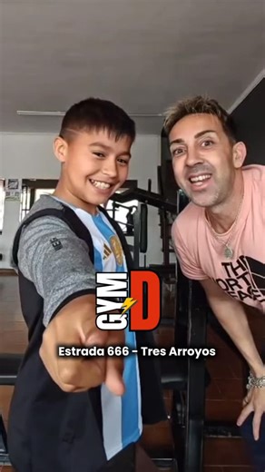 DESAFIOS GYM on Instagram: "Alguien quería salir en las grabaciones y ya tiene su lugar 🤭🥰 Veni a DESAFÍOS 🙌 TÚ lugar TÚ momento! Súmate! Tu mejor versión te está esperando 💪"