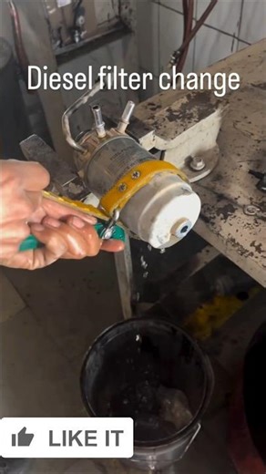 🔧 Diesel Filter Change Karne ‪@akshayrastogi8894‬ #automobile #brakesystem #mechanic #brakefluid