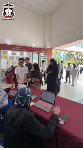 On Friday, 9th January 2026, Madrasah Aljunied Al-Islamiah proudly welcomed newest cohort during Secondary 1 Induction Ceremony held in the school hall. The ceremony marked the beginning of a transformative journey of growth and purpose. A key highlight of the ceremony was the presentation of Hifz & Iqra’ scholarships. These scholarships celebrate not only students’ outstanding achievements in the 2025 PSLE and ISPE, but also the discipline, perseverance, and akhlak of our students. The ceremony