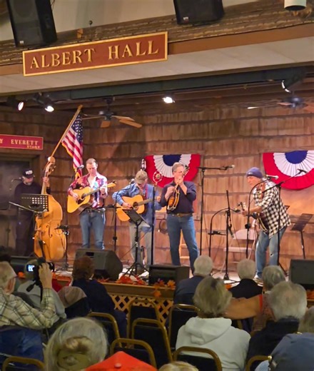 Here is Fish and Whistle at our Veterans Show with the Army's wake up call, "Reveille" - usually performed on bugle, but because we're at Albert Hall... this version is on banjo! 歹 | Albert Music Hall/Pinelands Cultural Society | Facebook