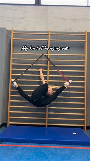 Dasha 🤍 on Instagram: "Rhythmic Gymnast things ✨🤝 #explore #viral #gymnastics #trending #rhythmicgymnastics #viralvideos #training"