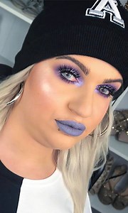 2.6M views · 9.9K reactions | A disabled beauty blogger is showing off her amazing make-up skills and stunning the internet  | Born Different | Facebook