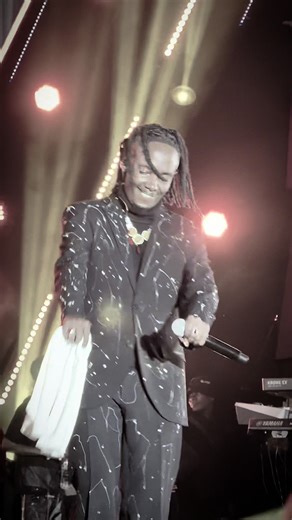 Shamil Cruz Updates: FEFEF BUSI Live in Concert