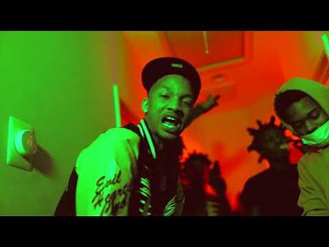 Stunna 4 Vegas - HARD [Official Music Video]