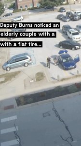 Two Court Security deputies caught on camera helping elderly couple. | Clay County, Missouri Sheriff