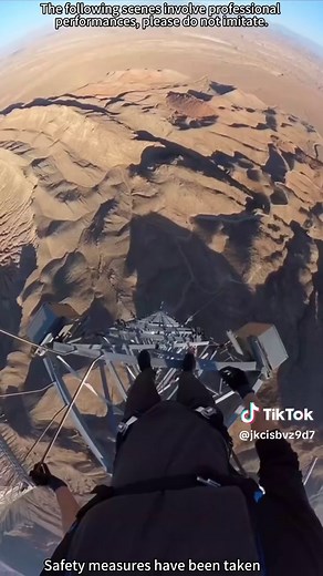 Experiencing the Thrill of Skydiving