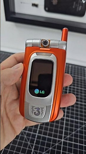 LG U8180 – The Flip Phone You Didn’t Know You Missed #lgmobile #flipphone #nostalgia