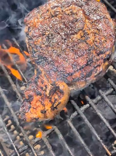 Btw, devices also use water, not only AI. #savepolarbears #polarbears #dontsavethepolarbears #thistrendsucks #stopthistrend || Tagging People: @Emerald• @🐾♯ ⋮ 𝐷𝑂𝐺𝐺𝑌 ༉ .ᐟ ★🦴 @Essyx |🐽🧪| @ʟᴀʏʟᴀ!! || 🐷🧪 @M I N T🐅🧪💜 @Tenturin (🐷🧪) @piggyahoo 🐽🧪@Willows #1 glazer 😼😘 @⋆˚𝜗𝜚˚⋆𝐰𝐢𝐥𝐥𝐨𝐰⋆. ୨୧˚⋆