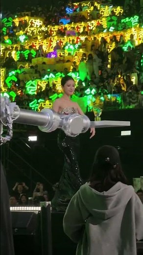 251221 2025 腾讯视频·星光大赏Tencent Video All Star Night 2025 ZHAO LUSI AWARD