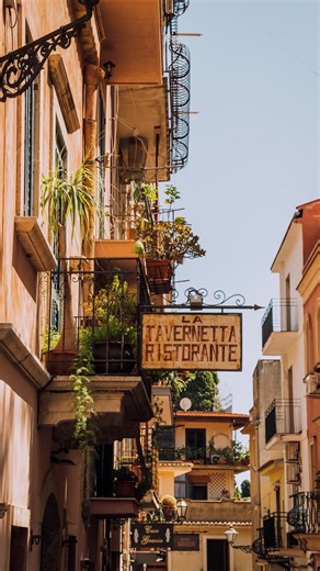 Michele Frolla | Italian Teacher | 👉To find out your level in Italian, just comment ‘LEVELTEST’ and I’ll DM you the link! 🔗 ✨ Do you know what YOUR Italian level is? 🇮🇹... | Instagram