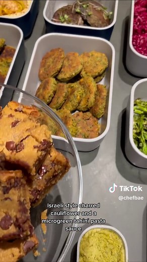 Healthy Cookie Dough Blondie Baes Recipe by Chef Bae