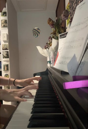 Piano Man Cover: Authentic Performance and Harmony