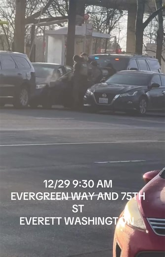 12/29 multiple agents in uniform have been seen all over Everett! #fypシ #icyroads #icewatch #ice #immigration