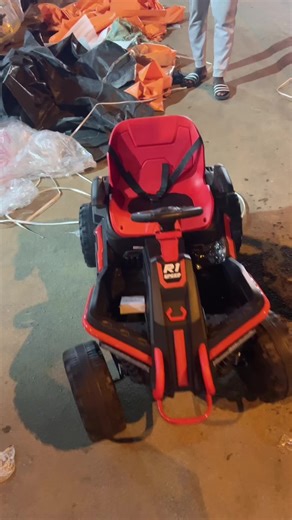 #voiture télécommande disponible