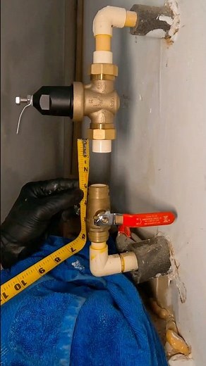 Replacing a water pressure regulator and shut off valve on CPVC 💦 #plumbing #plumber #asmr #diy