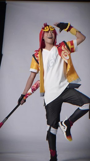 Lờ Mờ Khỉ: Khám Phá Free Fire Cùng LMC Gamer