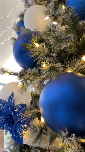 Wishing a very Merry Christmas to you all 🎄🎁 | Paycom Center