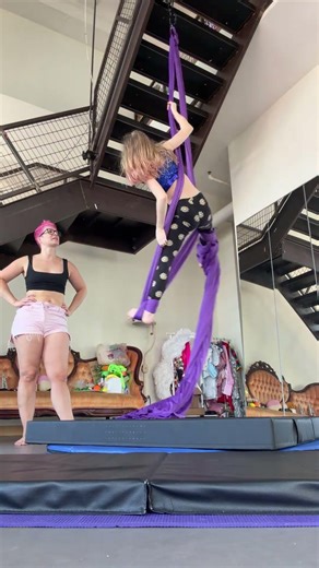 Let’s go! #aerialsilks