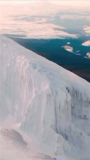 From the Roof of Africa to the Heart of the Savannah 17 Days of Adventure, Challenge & Wonder. ❇️This Tour is available for next year 7th August - 24th August ( 3 Pax already Booked ) ✅Price starting from 6,188.5 USD HERE IS A DETAILED ITINERARY. ▶️ Day 0: Arrival at JRO ✈️ Welcome to Tanzania! Transfer to Arusha/Moshi & pre-trek briefing. ▶️ Day 1: Londorosi Gate → Mti Mkubwa 🌳 Trek through lush rainforest—spot colobus monkeys & birds. ▶️ Day 2: Mti Mkubwa → Shira 2 Plateau ⛰ Enter moorland zo