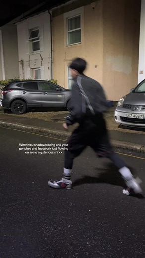Mastering Shadowboxing for Better Footwork
