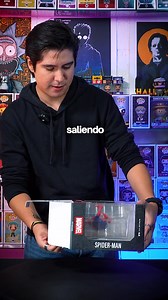 Acompáñanos en un unboxing especial con @axelparker_ y descubre las piezas más exclusivas de Spider-Man que tenemos en Distrito Max. | Distrito Max