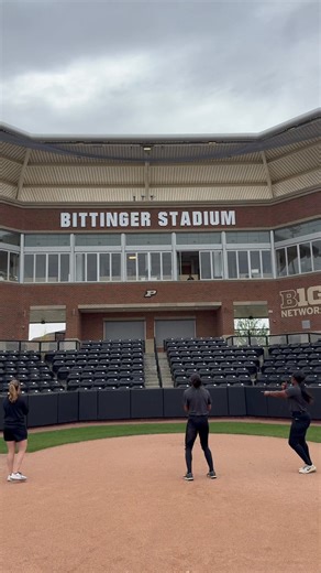 10K views · 175 reactions | The fight song just sounds better at Bitt 路‍♀️#BoilerUp x #PurdueDayofGiving x Purdue Athletics | Purdue Softball | Facebook