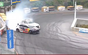 INSANE Drifting at Formula Drift Japan 🔥 Strap in—this isn’t just another drift video. Whether you live for real-world skids or late-night tandems on the sim rig, this one delivers everything a gearhead craves. We’ve got high-speed corners, clouds of tire smoke, and full-send entries that could make Tokyo blush. From crazy burnout battles in utes to chase runs that look ripped straight from Drift Masters or FD—this is drifting in its purest form. With builds pushing over 1000hp, every setup fee
