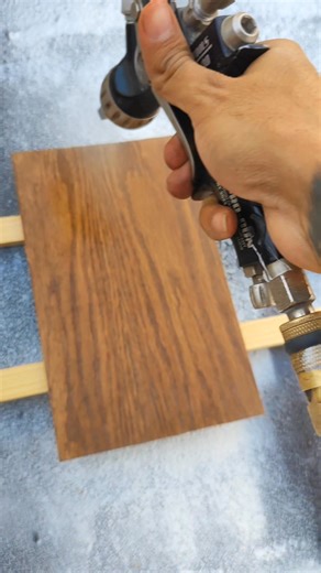 Muestra de color roble en triplay de encino. . . . #taller #herramientas #tips #consejos #carpinteria #hack #madera | Madera Minimalista