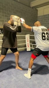 5.3M views · 78K reactions | Amazing combo #boxing #kickboxing #muaythai #boxer #boxingtraining #boxingday #explorepage #viralreelsシ #boxeo #work #gym #fitness #fighter #knockout #home #boxingfans #jonathanmj | Jonathan Male Jordao | Facebook