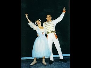 Vadim Shebeco & Dorothy Hamill. Ice Capades.