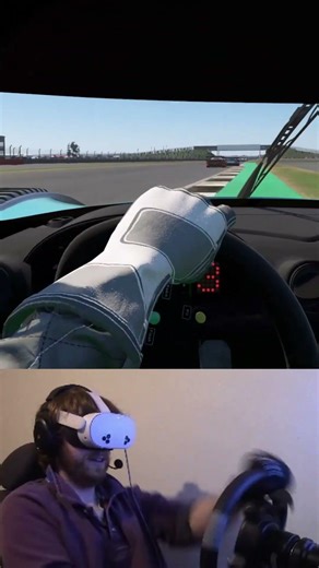 Wellington Straight CRASH #AMS2 #simracing #metaquest #moza #silverstone #simlab #vr #simlab #gt1