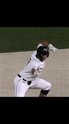 #kurtz #wakeforest #sec #bigamish #bank | wake forest pitcher