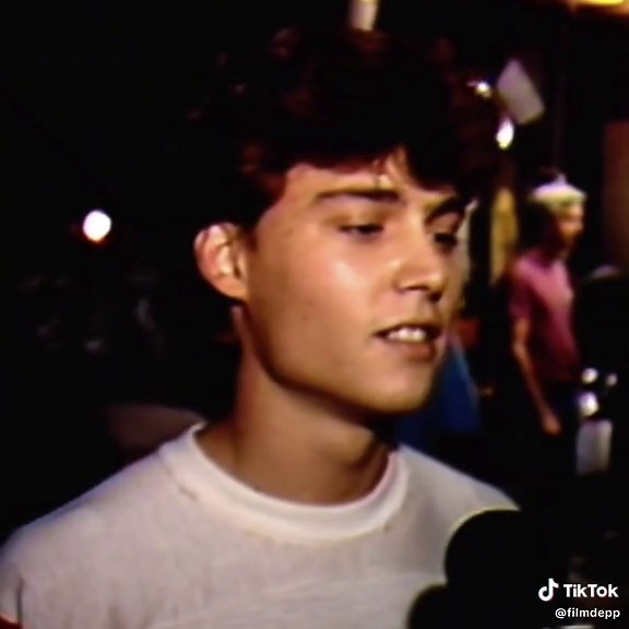 Johnny Depp Newborn Baby Poltergeist Bed Effect