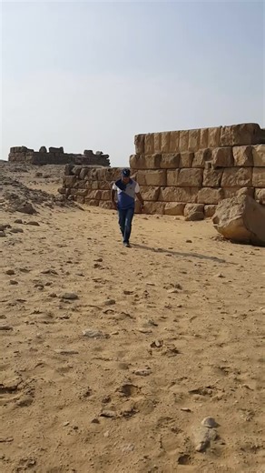 Pyramides de Gizeh : Découverte de l'Égypte ancienne
