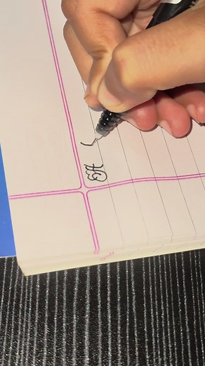 Learn Mono Cursive Handwriting with a Tutorial by an 11-Year-Old