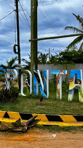 Mozambique Day 2 🇲🇿🔥 Different scenes, different moods, same amazing energy! From sunrise to sunset,this trip keeps delivering 🌊✨ Big shoutout to @Vw travel and Tours for making travel feel effortless 🤍