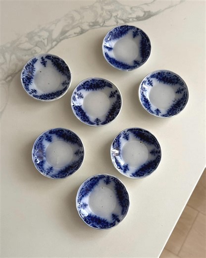 Antique Flow Blue Butter Pat Berry Bowls – Victorian English Ironstone Set of 7 - Etsy Canada