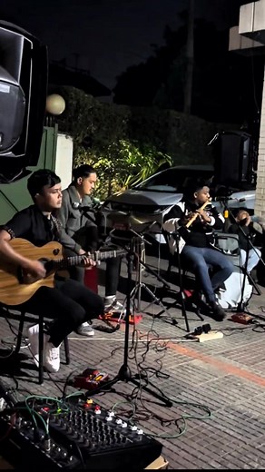 86K views · 3.9K reactions |  Krrish Theme | Flute Cover | Meelan Gazjahmair (Nepal) #flutelove #musician #flutelife #music #love #flutemusic #flute #shorts Meelan Gajahmair | bollywood flute songs | Facebook