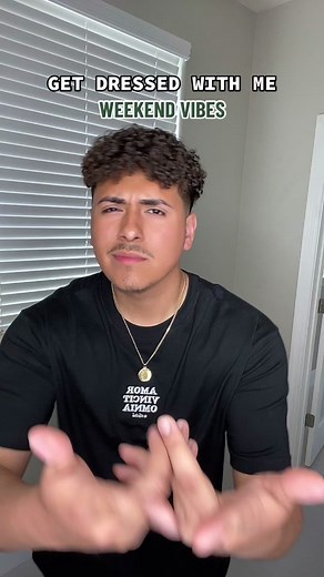 Latino Men's Fashion: Stylish Outfit Ideas for the Weekend