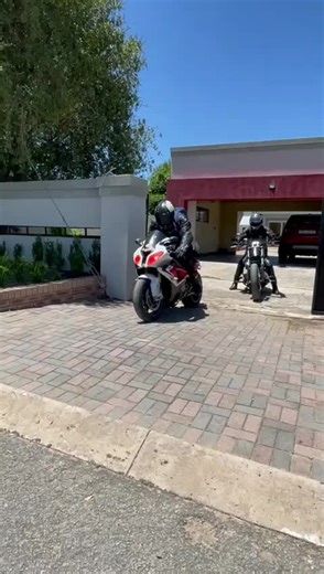 #s1000RR