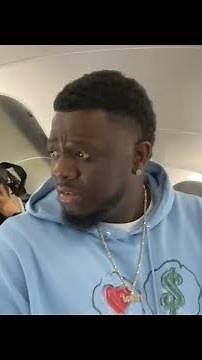 He flew first class on spirit but put his girl in the back of the plane 😳😳